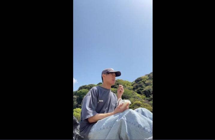 Japon gencin ağzına götürdüğü sandviçi pençesiyle çaldı! Fişek gibi geldi tek hamlede kaptı - Resim: 8